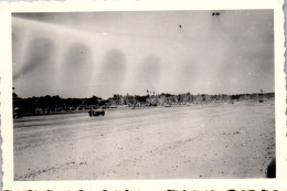 Photographie Photo Vintage Snapshot Amateur La Baule  Double Exposition Expo  - Automobiles