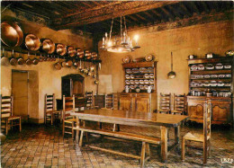 17 - Saint Porchaire - Intérieur Du Château De La Roche Courbon - Salle à Manger Saintongeaise Aux Meubles Et Objets Rég - Otros & Sin Clasificación