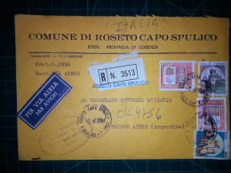 ITALIE; Enveloppe De La Commune Di Roseto Capo Spulico Circulée Voie Aérienne Par Avion Avec Divers Timbres-postaux (châ - Airmail