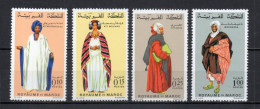 MAROC N°  590 à 593     NEUFS SANS CHARNIERE  COTE 6.50€    COSTUME  VOIR DESCRIPTION - Maroc (1956-...)