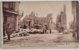 CPA Non Circulée - FRANCE Après-guerre - SOISSONS (Aisne) - RUINES DE LA CATHÉDRALE ST JEAN APRÉS LE BOMBARDEMENT - Soissons