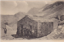 Refuge De Montagne, Chemin Du Port De Gavarnie, L'abri - Other & Unclassified