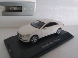 Norev Mercedes CLS Klasse Blanche   Echelle 1/43 En Boite Vitrine Et Surboite Carton - Norev