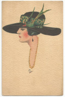 Postcard Oude Postkaart Carte Postale CPA Woman Women's Fashion Hat Chapeau Femme Mode Féminine (1) - Altri & Non Classificati