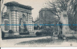 R045292 Toulouse. Le Jardin Des Plantes. Monuments D Armand Sylvestre Et De L Ar - Monde