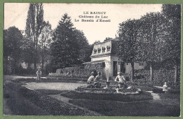 CPA Vue Très Rare - SEINE SAINT DENIS - LE RAINCY - CHATEAU DU LAC - LE BASSIN D'ÉMAIL - Petite Animation, Le Jardinier - Le Raincy