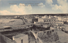 Maroc - MAZAGAN - La Plage Et Place Du Commerce - Ed. J. Clark  - Autres & Non Classés