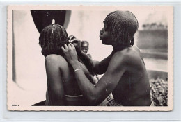 Cameroun - POUSS - Femmes Coiffure Mousgoum - Ed. R. Pauleau 32 - Cameroon