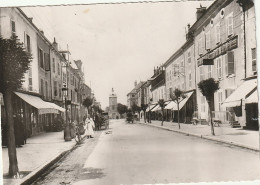 CHAMPAGNOLE (Jura) Rue De La République - Champagnole