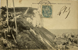 CPA LE TREPORT (Seine Inférieure). L'Escalier Et La Falaise (n° 187) - Le Treport