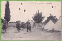 CPA CAMP Des GARRIGUES La Cavalerie En Manoeuvres Animé Soldat Spahis - Nîmes