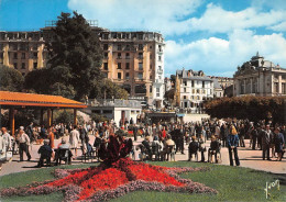 63 Châtel-Guyon   Centre Thermal Et Casino   (Scan R/V) N°   21   \MT9107 - Châtel-Guyon