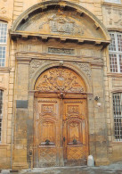 13 AIX-en-PROVENCE  Porte De L'ancien Archevéché        (Scan R/V) N°   5   \MT9100 - Aix En Provence