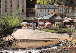 63 ROYAT  Restaurant Le Paradis Parc Plan D'eau Et Cascade   (Scan R/V) N°   19   \MT9110 - Royat