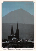 63 CLERMONT-FERRAND La Cathédrale     Vue Aérienne           (Scan R/V) N°   6   \MT9108 - Clermont Ferrand