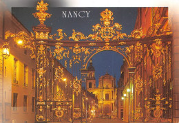 54 NANCY La Place Stanislas La Grille  (Scan R/V) N°   10   \MT9116 - Nancy