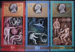 RUSSIA ~ 1980 ~ S.G. NUMBERS 5032 - 5034, ~ COSMONAUT TRAINING. ~ MNH #03613 - Unused Stamps