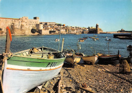 66 COLLIOURE  Les Barques De Pêche Célèbre Port De Pêche    (Scan R/V) N°   40   \MT9127 - Collioure