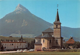 38 Saint-Pierre-de-Chartreuse   Chamechaude  L'église       (Scan R/V) N°  7   \MT9151 - Grenoble