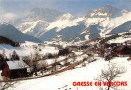 38  Gresse-en-Vercors  Vue Générale  De La Station  (Scan R/V) N°  33   \MT9151 - Grenoble