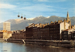 38 GRENOBLE  Le Téléphérique De  La Bastille Et Pont Saint-Laurent  (Scan R/V) N°  28   \MT9147 - Grenoble