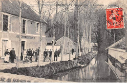 MORIGNY CHAMPIGNY - Le Chemin - L'Usine - état - Autres & Non Classés