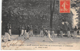 JOINVILLE LE PONT - Ecole Normale Militaire De Gymnastique Et D'Escrime - Assaut De Baton - état - Joinville Le Pont