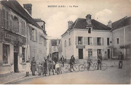 SANTENY - La Place - Très Bon état - Santeny