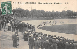 BOIS DE VINCENNES - Piste Municipale - Un Virage - Très Bon état - Vincennes