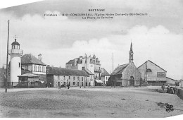 CONCARNEAU - L'Eglise Notre Dame Du Bon Secours - Le Phare - Le Calvaire - Très Bon état - Concarneau