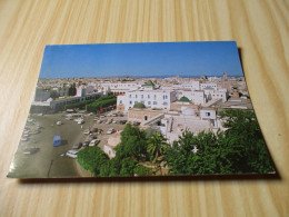 Tunis (Tunisie).Place Du Gouvernement. - Tunesien