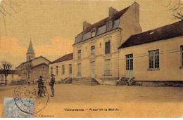 VILLECRESNES - Place De La Mairie - Très Bon état - Villecresnes