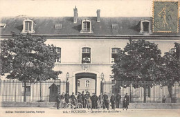 BOURGES - Quartier Des Artificiers - Très Bon état - Bourges