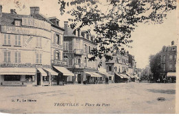 TROUVILLE - Place Du Pont - Très Bon état - Trouville