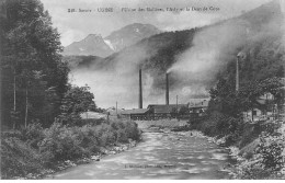 UGINES - L'Usine Des Molières, L'Arly Et La Dent De Cons - Très Bon état - Ugine