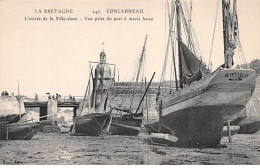 CONCARNEAU - L'entrée De La Ville Close - Vue Prise Du Port à Marée Basse - Très Bon état - Concarneau