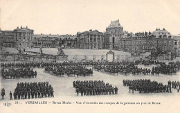 VERSAILLES - Revue Hoche - Vue D'ensemble Des Troupes De La Garnison Un Jour De Revue - Très Bon état - Versailles