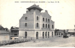 CHENNEVIERES SUR MARNE - La Gare - Très Bon état - Chennevieres Sur Marne