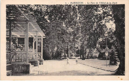 BARBIZON - Le Parc De L'Hôtel De La Forêt - Très Bon état - Barbizon