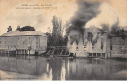 ARCIS SUR AUBE - Les Moulins - Vue Prise Pendant L'incendie Du Petit Moulin - Très Bon état - Arcis Sur Aube