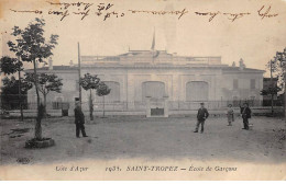 SAINT TROPEZ - Ecole De Garçons - état - Saint-Tropez