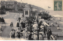 VILLERS SUR MER - La Digue Et L'Etablissement Des Bains - Très Bon état - Villers Sur Mer