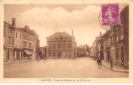 SUIPPES - Place Du Marché Et Rue Saint Honoré - état - Autres & Non Classés