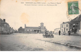 GERMIGNY DES PRES - La Place Et L'Eglise - état - Andere & Zonder Classificatie