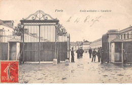 PARIS - Ecole Militaire - Cavalerie - Très Bon état - Education, Schools And Universities