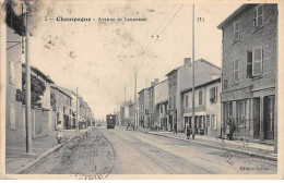 CHAMPAGNE - Avenue De Launessah - état - Autres & Non Classés