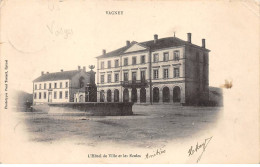 VAGNEY - L'Hôtel De Ville Et Les Ecoles - état - Sonstige & Ohne Zuordnung