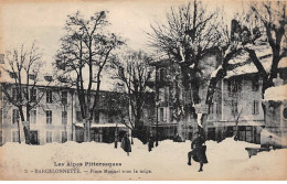 BARCELONNETTE - Place Manuel Sous La Neige - état - Barcelonnetta