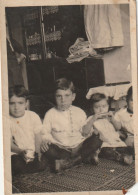 JEWISH JUDAICA TURQUIE  CONSTANTINOPLE FAMILY ARCHIVE SNAPSHOT PHOTO ENFANT 5.9X8.5cm. - Anonymous Persons