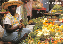 97 MARTINIQUE  Le Marché De Fort De France  (Scan R/V) N°  40   \PB1109 - Fort De France